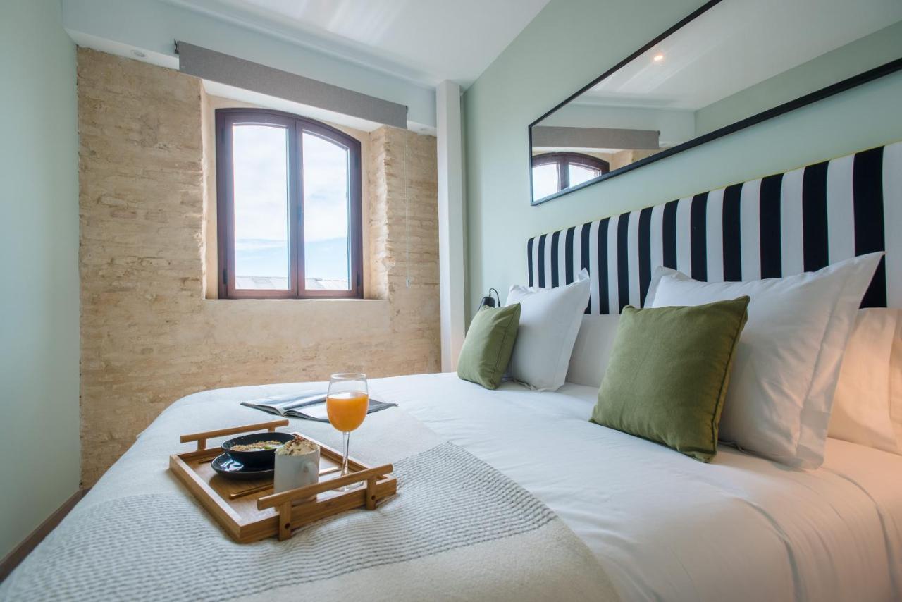 Sercotel Guadalquivir Apartment